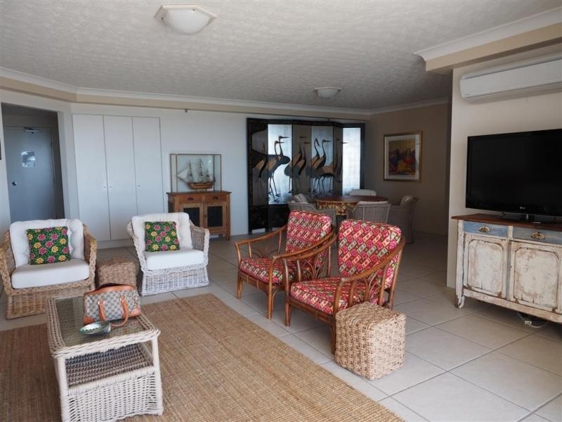 7/28 Oatland Esplanade, Runaway Bay QLD 4216