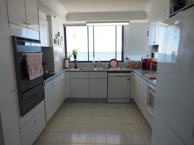 39/7 Oatland Esplanade, Runaway Bay QLD 4216