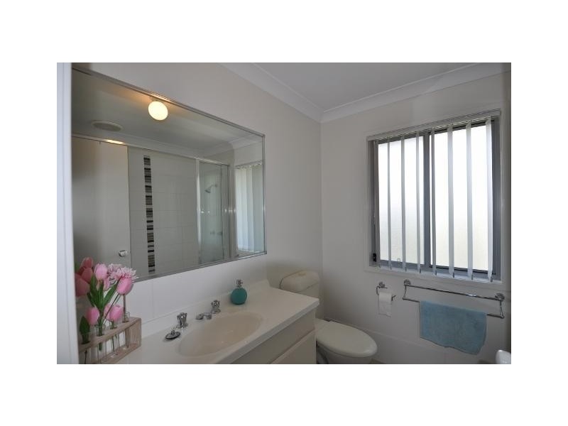 130 Jutland Street, Oxley QLD 4075