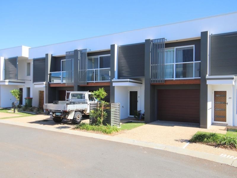 110 / 57 Charles Canty Drive, Wellington Point QLD 4160
