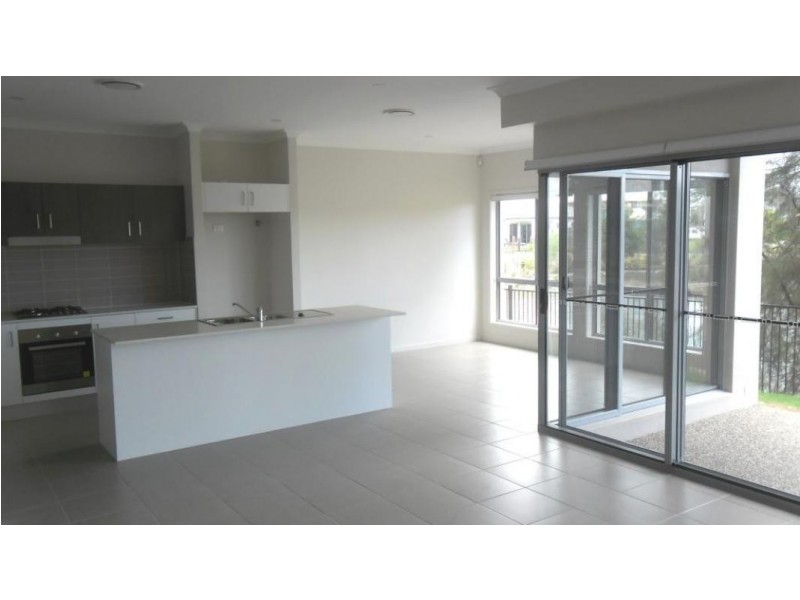 3 Keelson Crescent, Hope Island QLD 4212