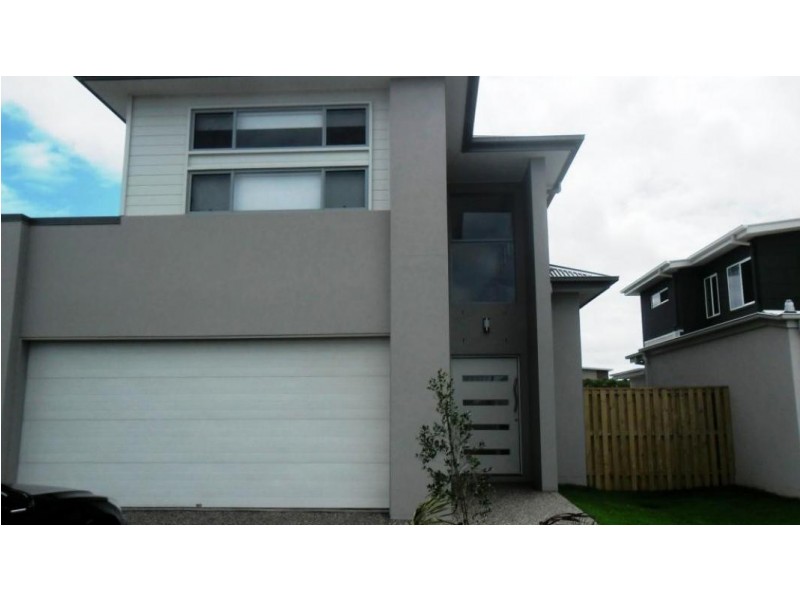 3 Keelson Crescent, Hope Island QLD 4212