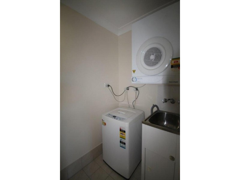 2 / 52 Queen, Southport QLD 4215