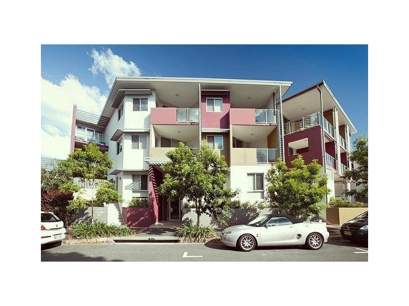 210/333 Water St, Fortitude Valley QLD 4006