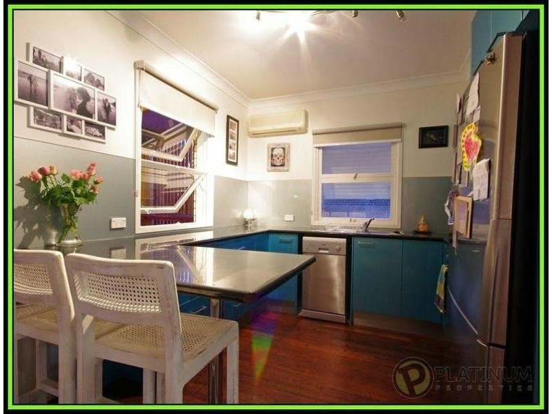 Labrador QLD 4215
