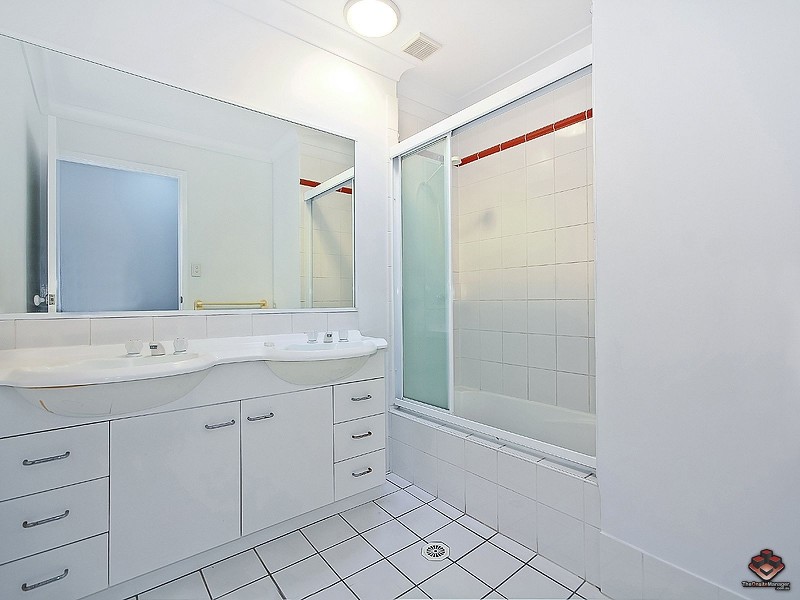 Unit 25 206 DArcy Road, Norman Park QLD 4170