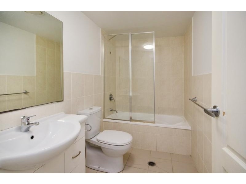 27 Berwick St, Fortitude Valley QLD 4006