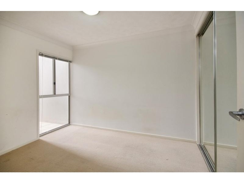 27 Berwick St, Fortitude Valley QLD 4006