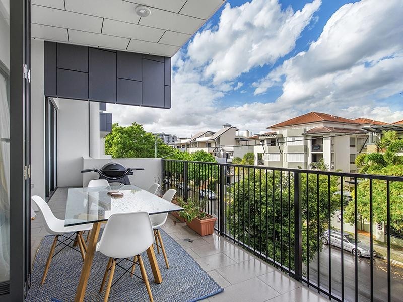 166 Sydney Street, New Farm QLD 4005