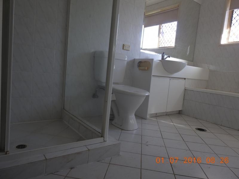 32 Riverview Road, Nerang QLD 4211