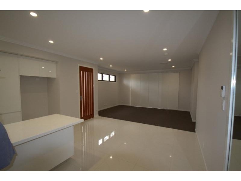 17 / 86 Grace Street, Wulkuraka QLD 4305