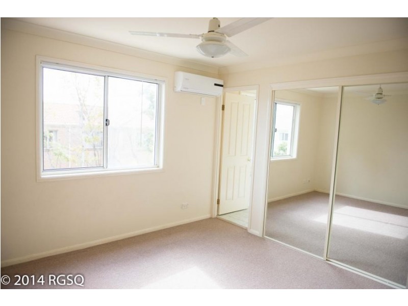 8 Peter Court, Sunnybank Hills QLD 4109