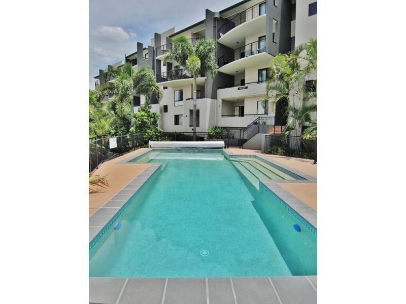 10/70 Norman Crescent, Norman Park QLD 4170