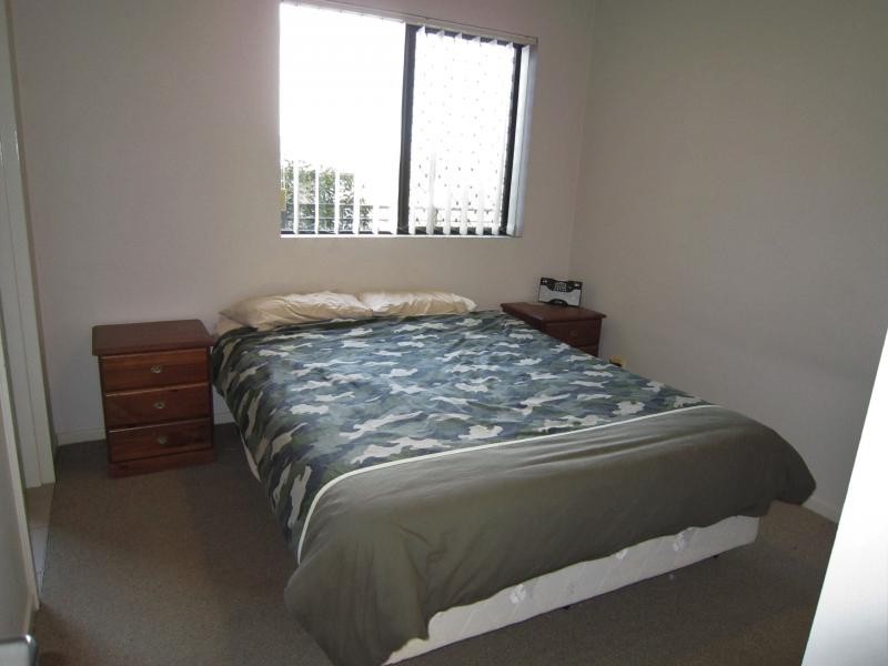 10/70 Norman Crescent, Norman Park QLD 4170