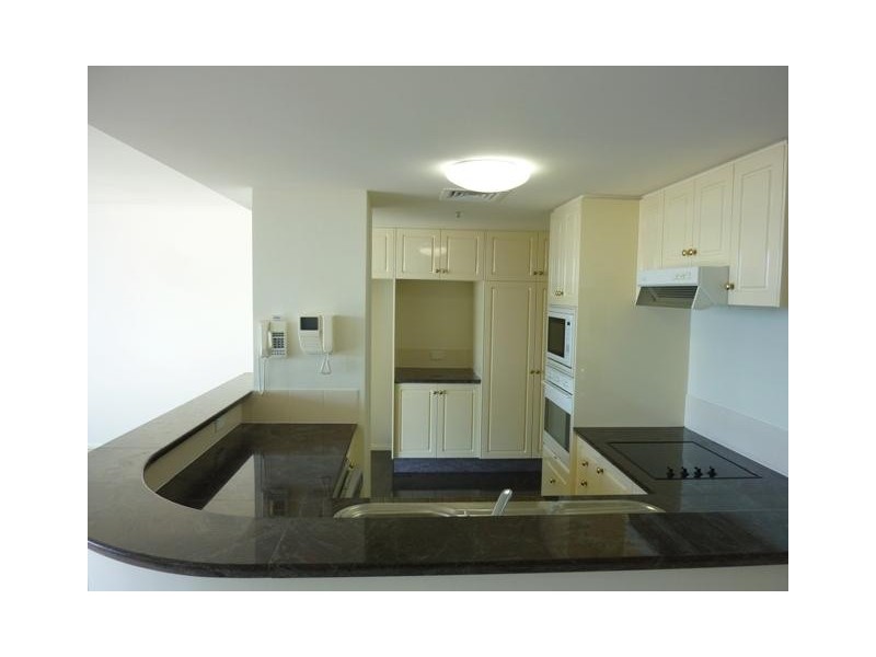 27 / 8 Goodwin Street, Kangaroo Point QLD 4169