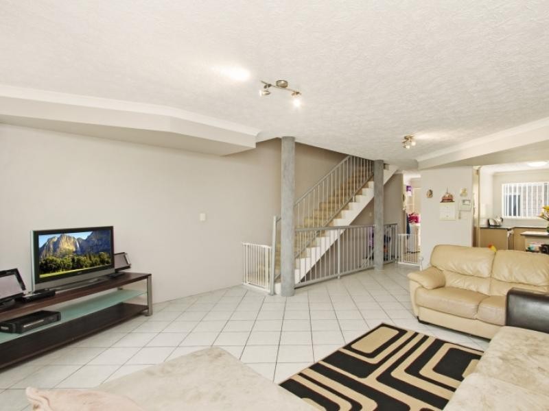 21/1-9 Gray Street, Tweed Heads West NSW 2485