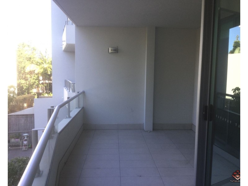 20-28 Bayview Street, Runaway Bay QLD 4216
