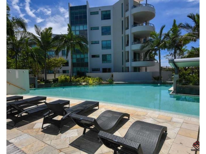 20-28 Bayview Street, Runaway Bay QLD 4216