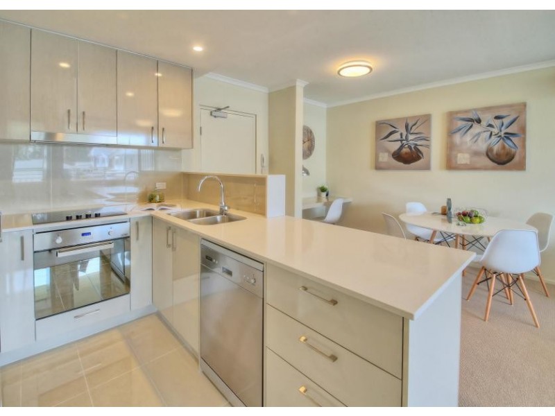 66 Slobodian Ave, Eight Mile Plains QLD 4113