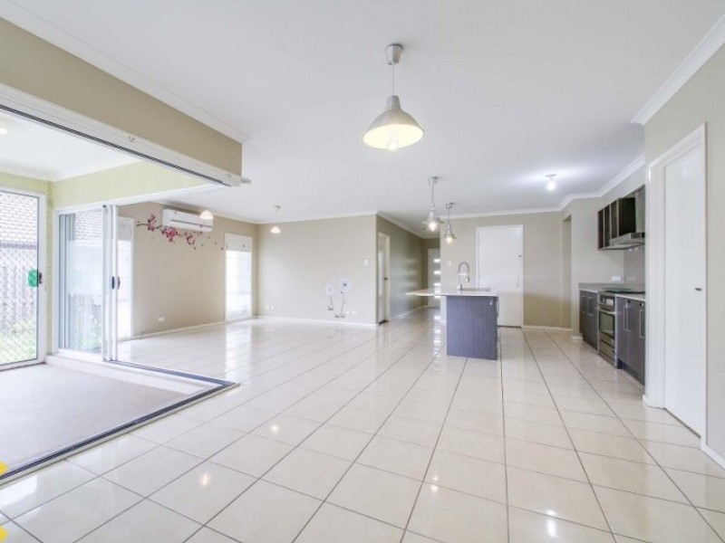 7 Colebrook Crescent, Doolandella QLD 4077