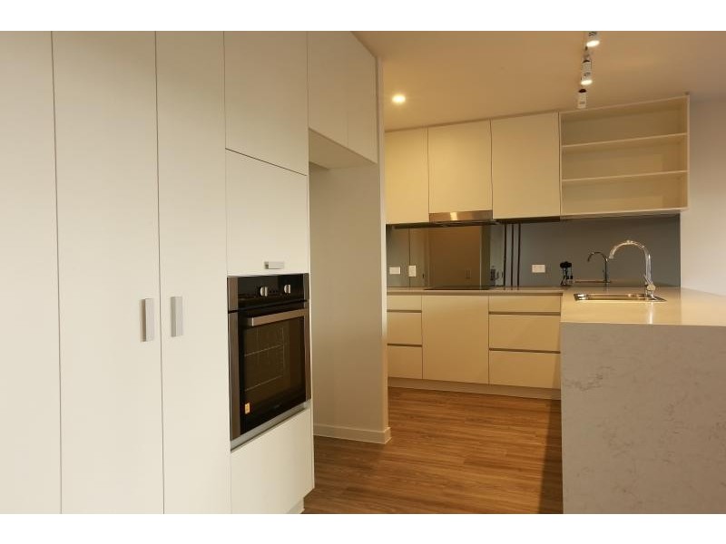 8 Russell Street, Everton Park QLD 4053