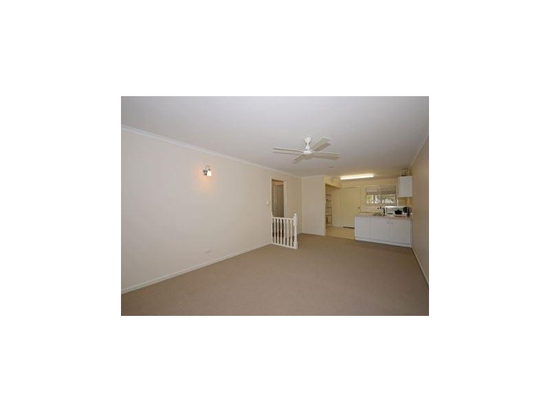 1/786 Boat Harbour Drive, Urangan QLD 4655