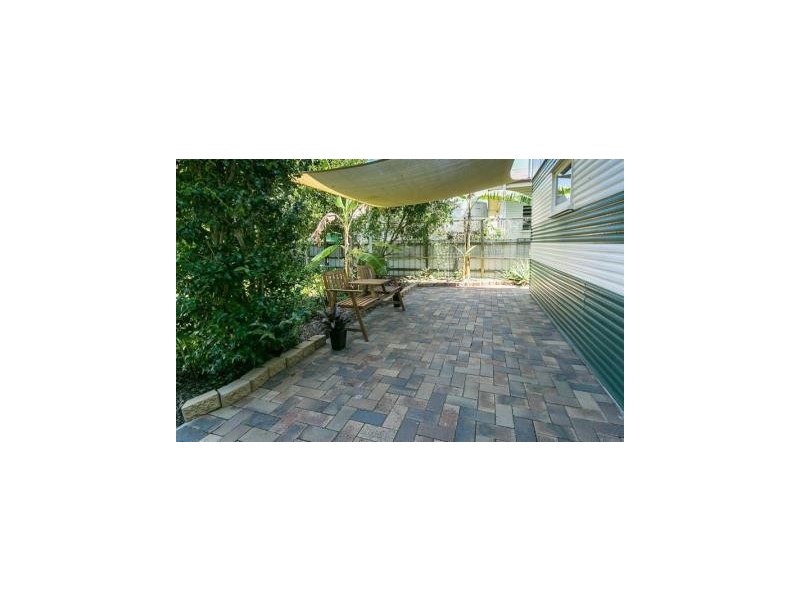 19 Ocean Street, Torquay QLD 4655