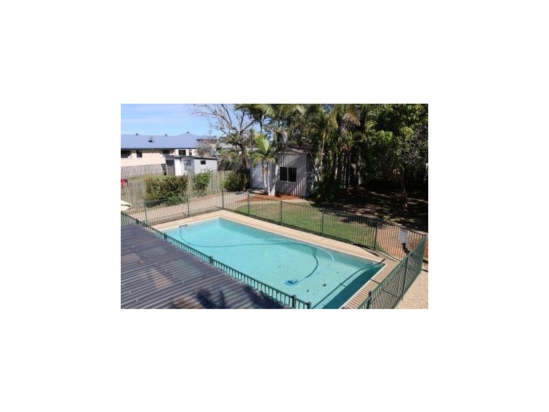 146 The Esplanade, Point Vernon QLD 4655