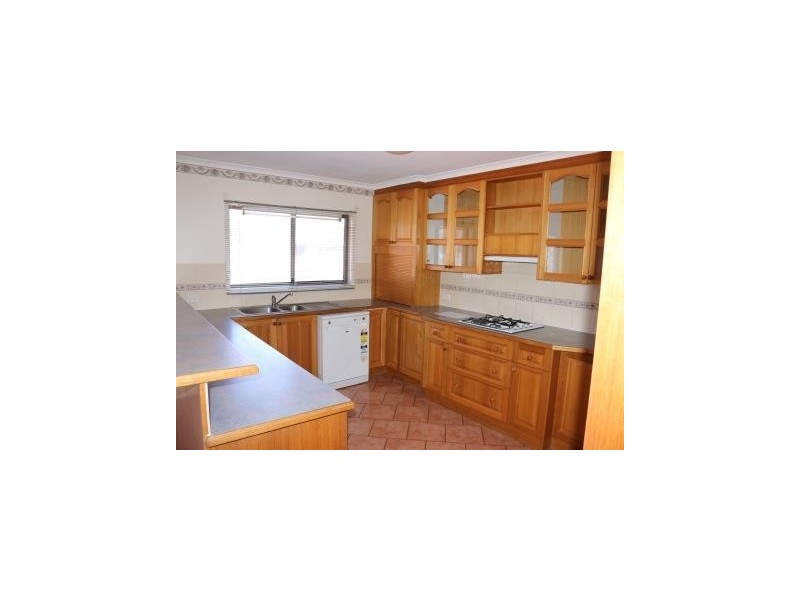 146 The Esplanade, Point Vernon QLD 4655