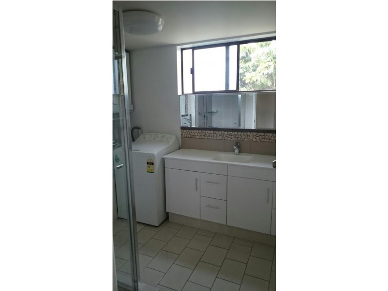 4/66 Dutton Street, Coolangatta QLD 4225