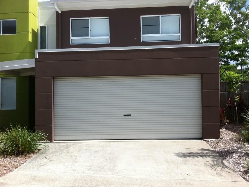 65 Manooka Drive, Cannonvale QLD 4802