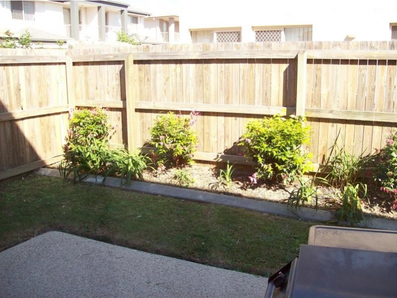 84 Johnston Street, Carina QLD 4152