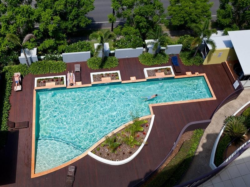 8 Land Street, Toowong QLD 4066