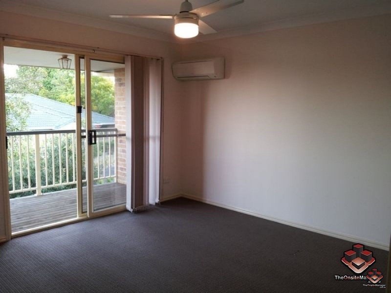 121 Golden Ave, Calamvale QLD 4116