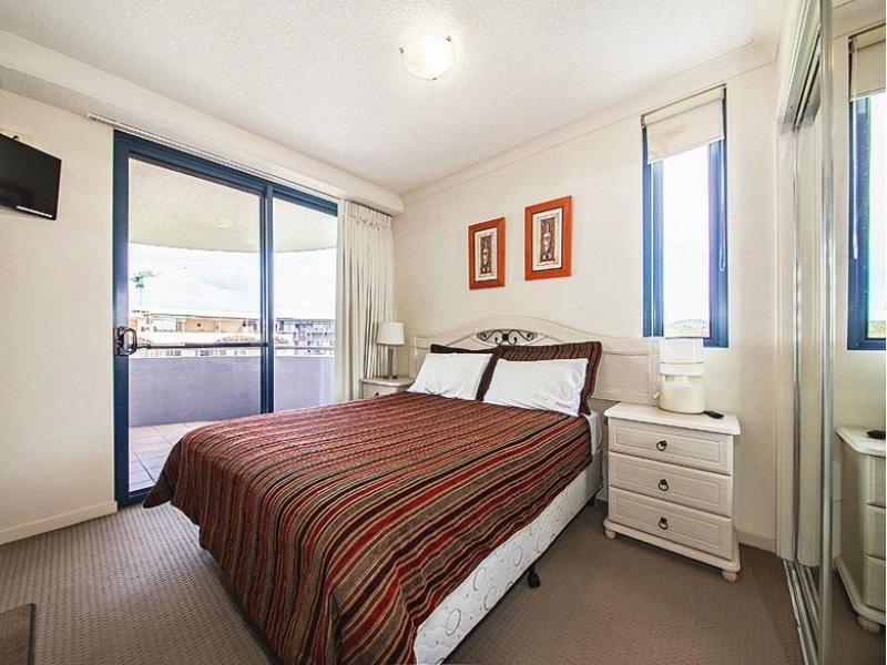 21 Patrick Lane Patrick Lane, Toowong QLD 4066