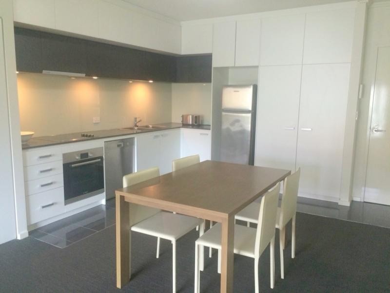 18/75 Barker Street, New Farm QLD 4005