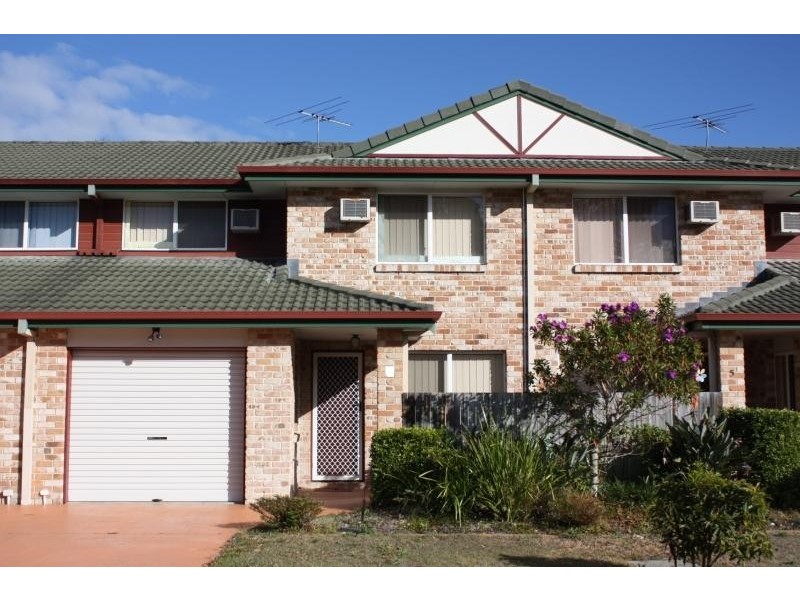 18 Sunny Court, Sunnybank Hills QLD 4109