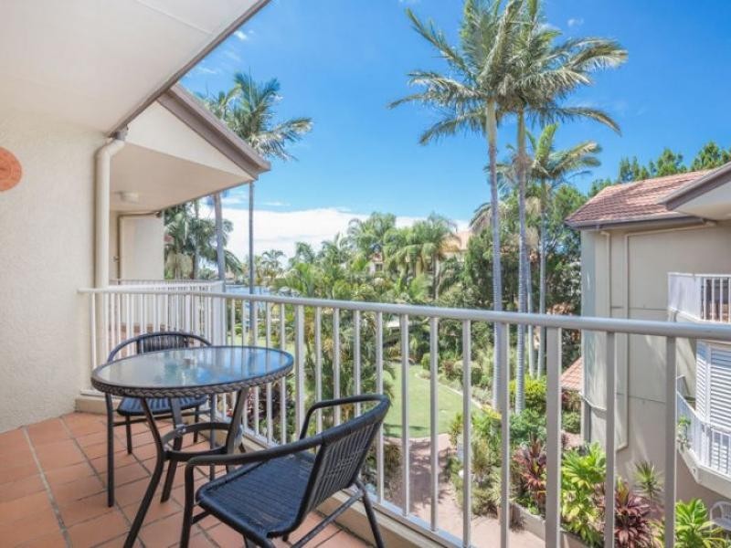 22 Jennifer, Runaway Bay QLD 4216