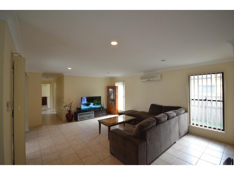 66 Menser St, Calamvale QLD 4116