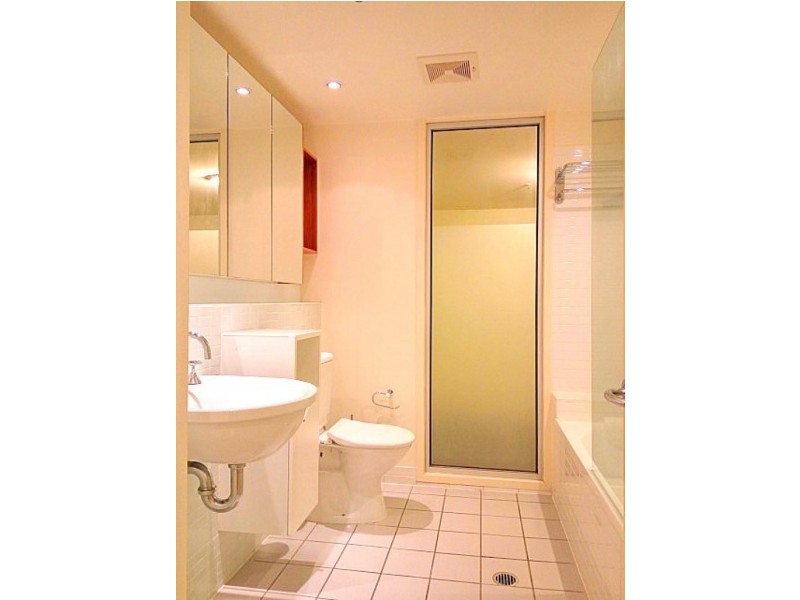 801 / 64 Macquarie Street, Teneriffe QLD 4005