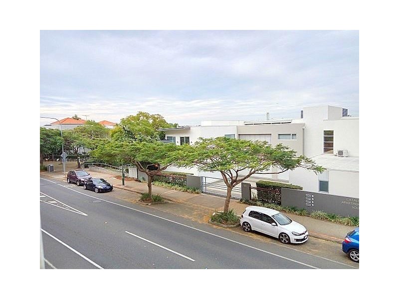 801 / 64 Macquarie Street, Teneriffe QLD 4005