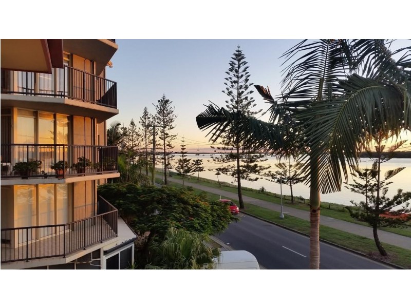 416 Marine Pde, Biggera Waters QLD 4216