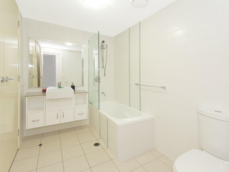 52 / 24 Allwood St, Indooroopilly QLD 4068