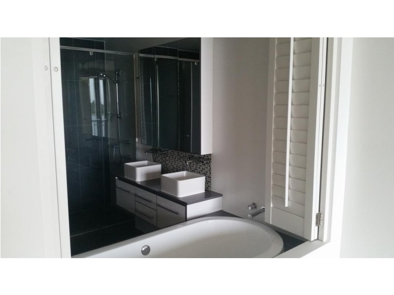 54 / 3030 The Boulevard, Carrara QLD 4211