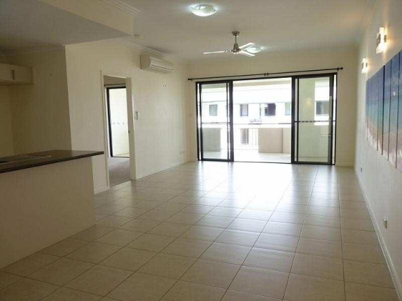6-24 Henry Street, West End QLD 4810