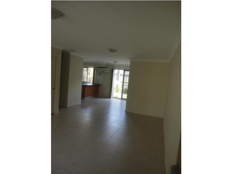 37 Johnston Street, Carina QLD 4152