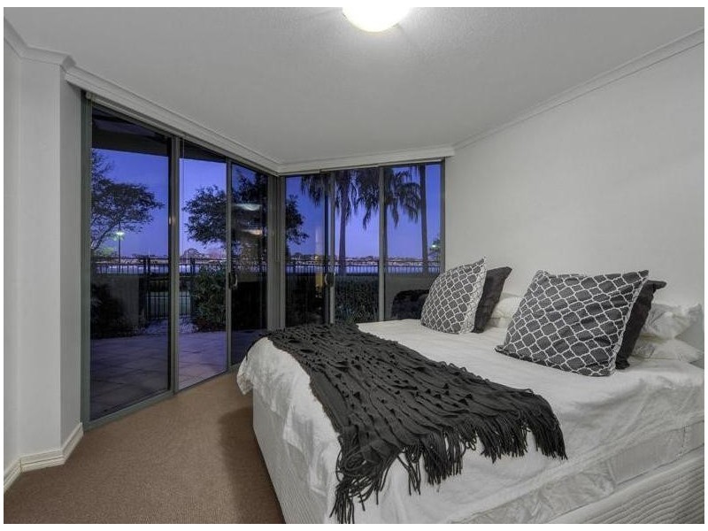 57C Newstead Terrace, Newstead QLD 4006