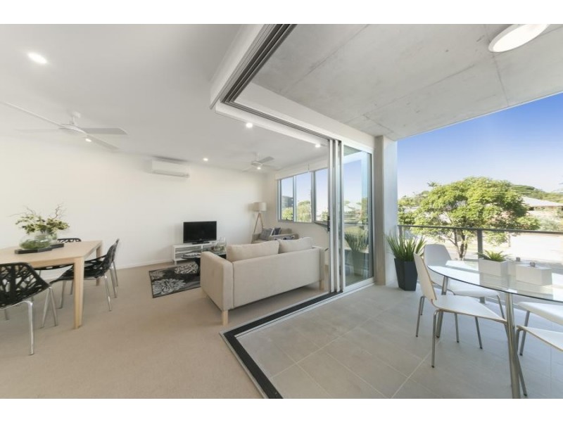 214 / 986 Wynnum Road, Cannon Hill QLD 4170