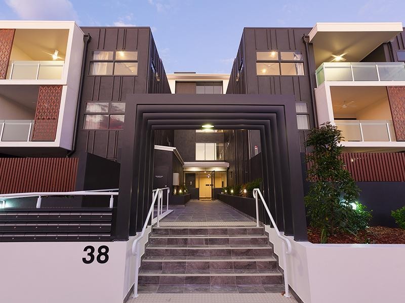 38 Love Street, Bulimba QLD 4171