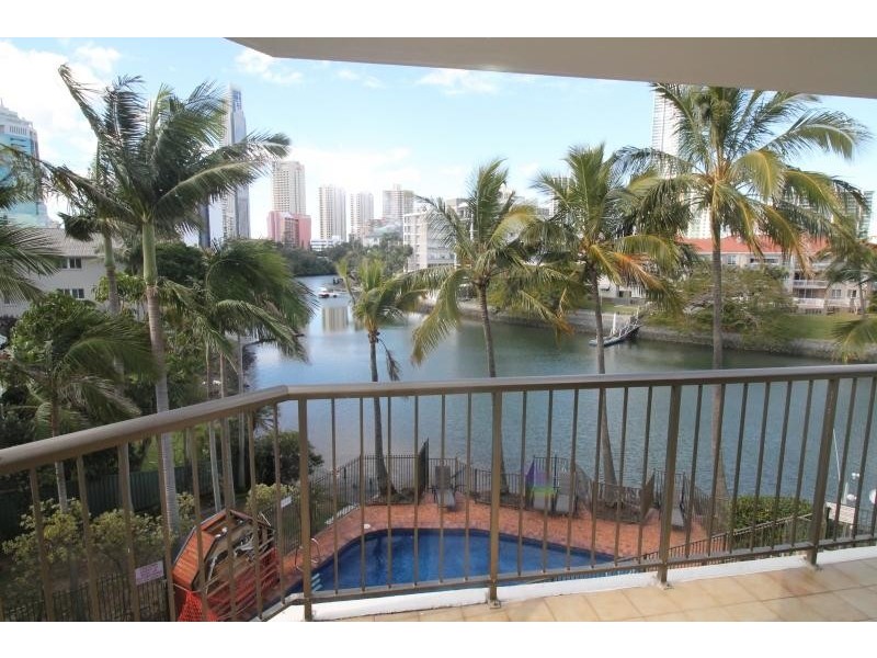 21 Peninsular Drive, Surfers Paradise QLD 4217